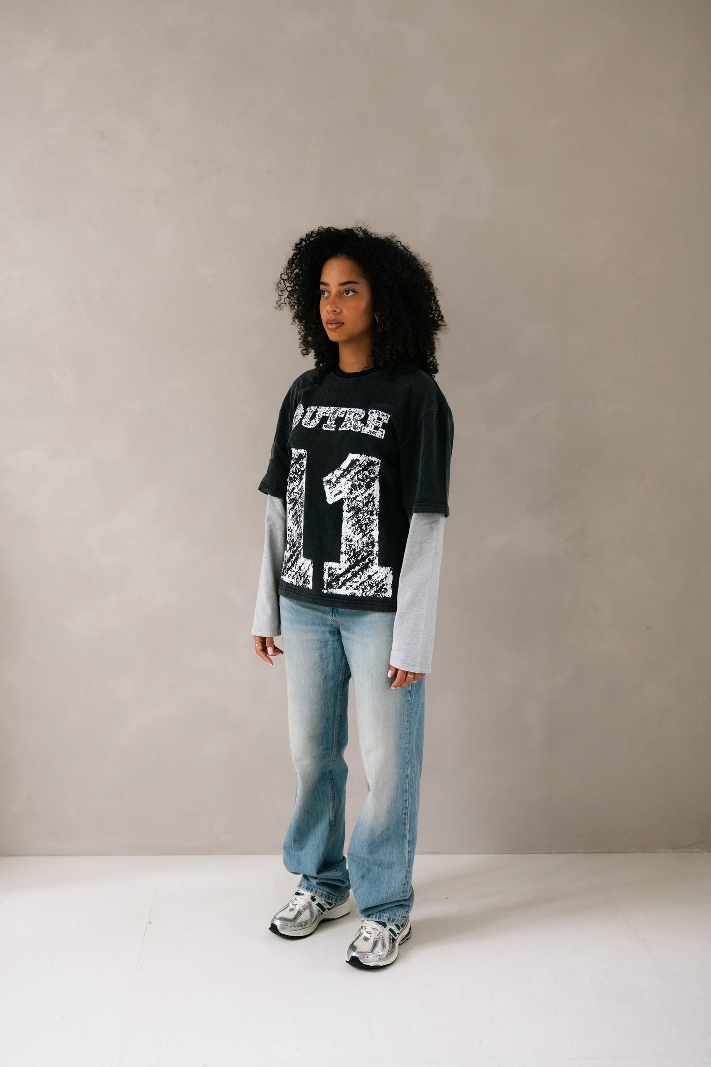 LONGSLEEVE T-SHIRT
